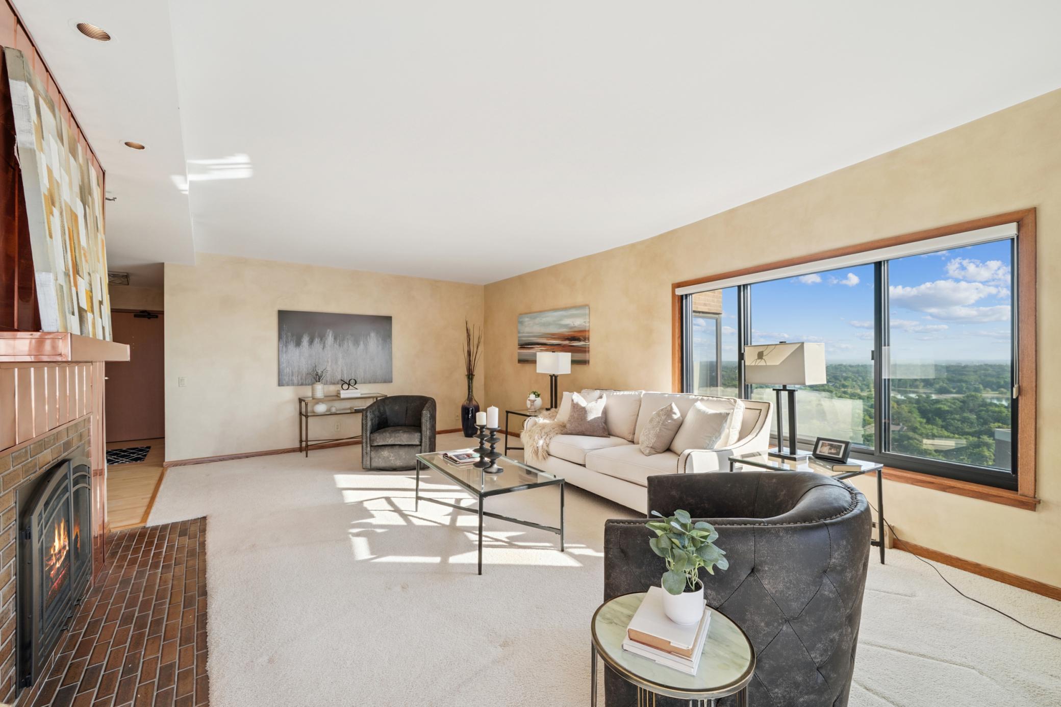 2950 Dean Parkway 2401