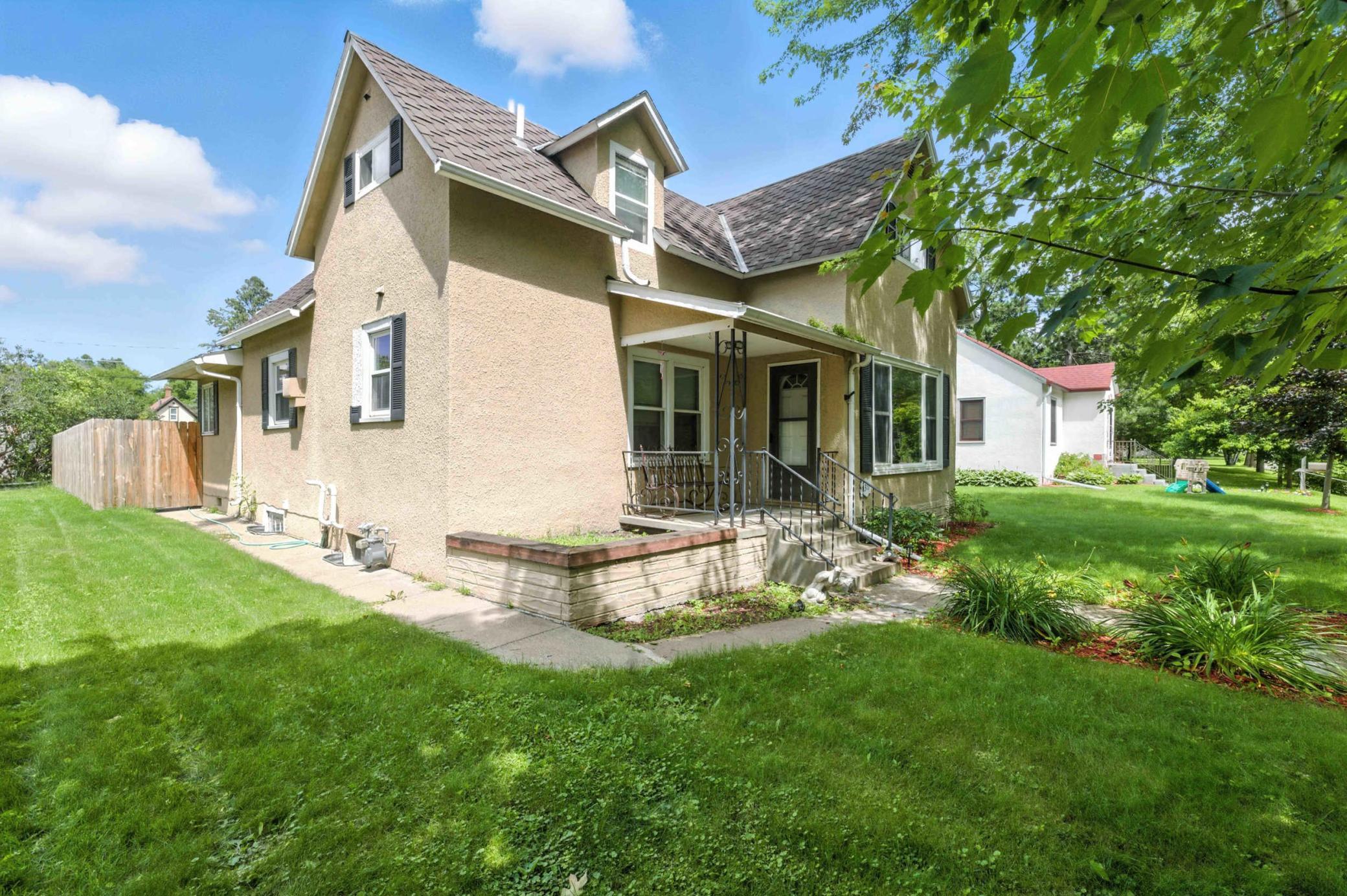 1311 Rosewood Street