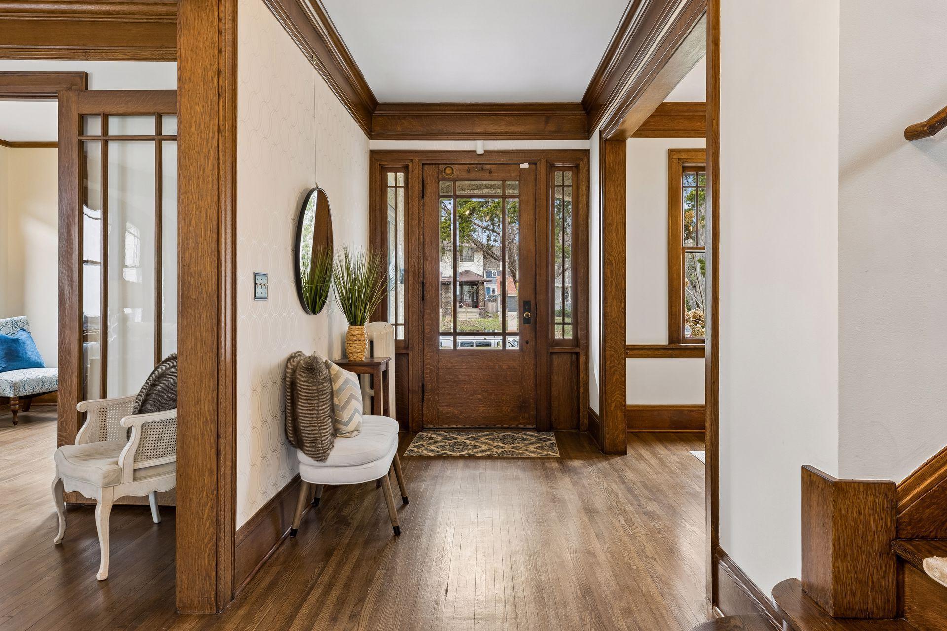 5051 Lyndale Avenue S