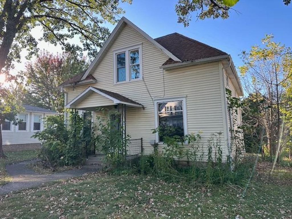 Photo of 466 14th Street, Red Wing, MN 55066 (MLS # 6801549)