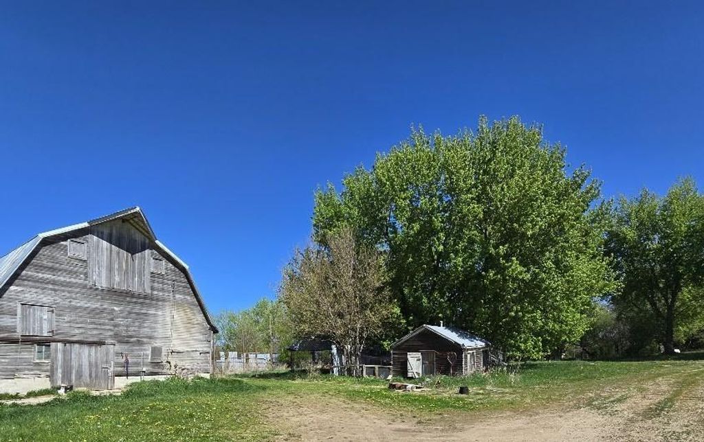 Photo of 38492 470th Avenue, Windom, MN 56101 (MLS # 7073714)