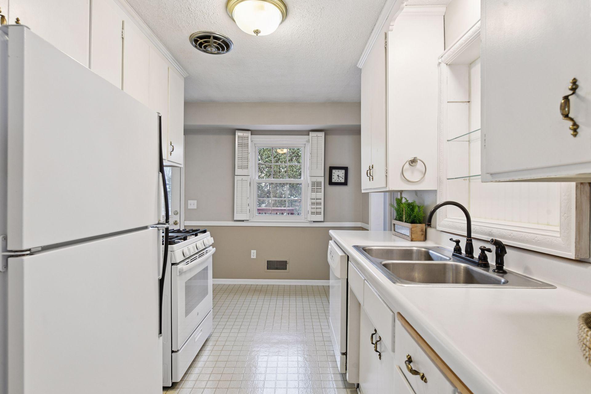 8811 Girard Avenue S