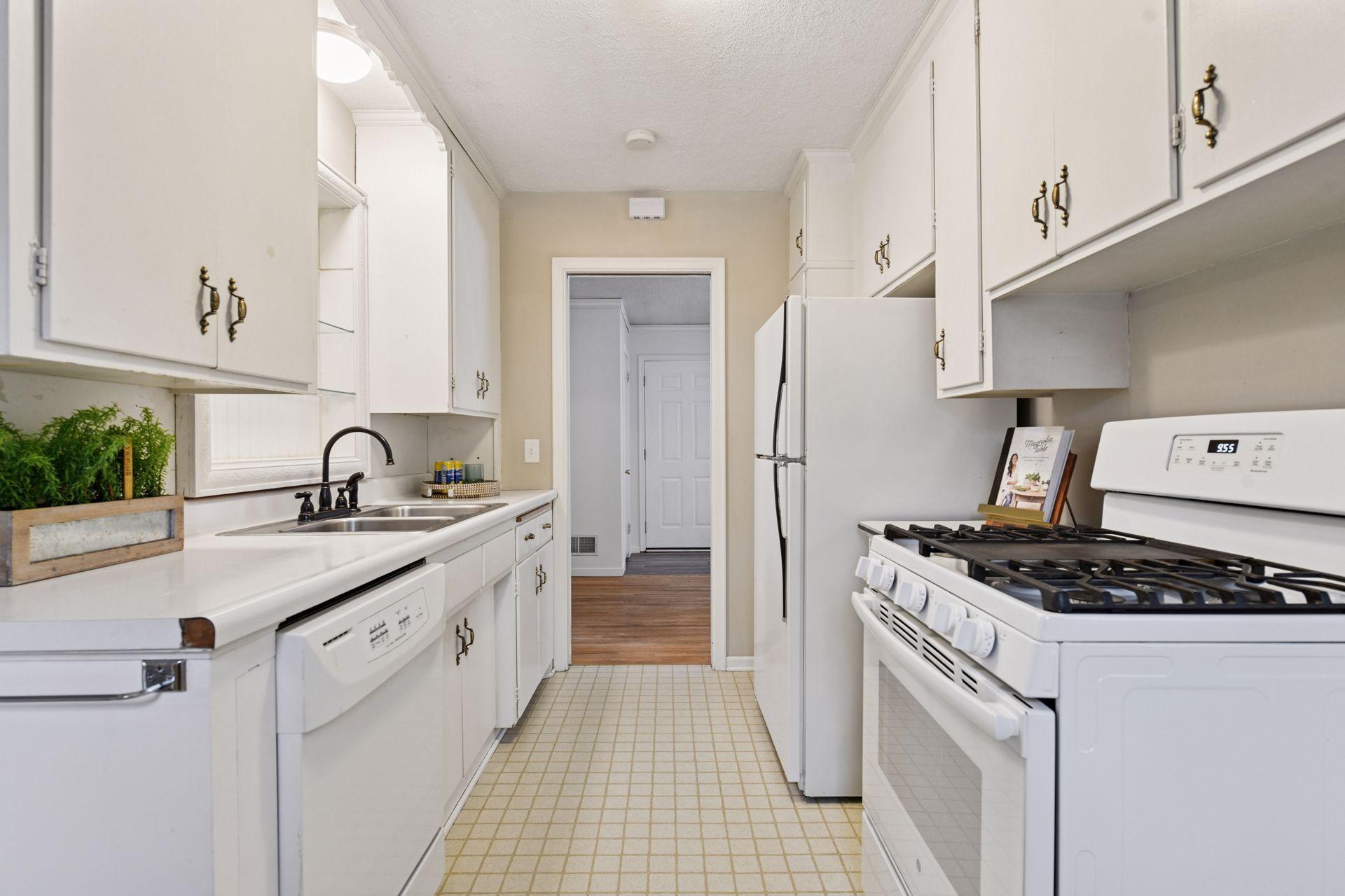 8811 Girard Avenue S