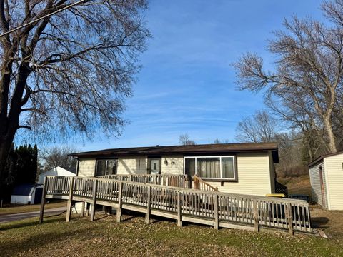 Photo of 291 E 1st Street, Morton, MN 56270 (MLS # 6820839)