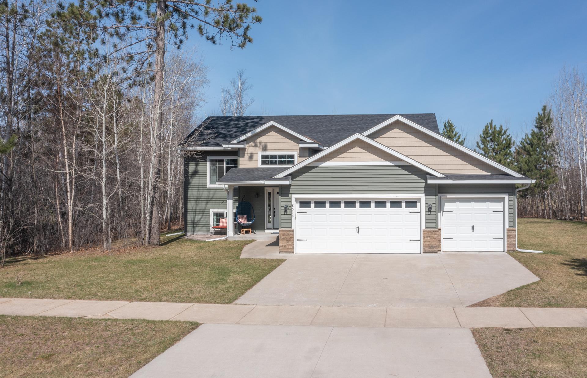 8618 Sugarberry Creek