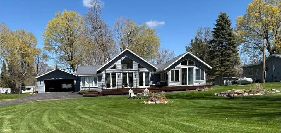 16582 329th Avenue - Photo 3