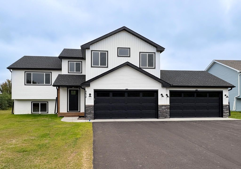 Photo of 15588 100th Avenue, Milaca, MN 56353 (MLS # 7010317)