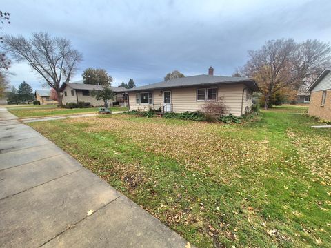 Photo of 103 E Chandler Street, Arlington, MN 55307 (MLS # 6809362)