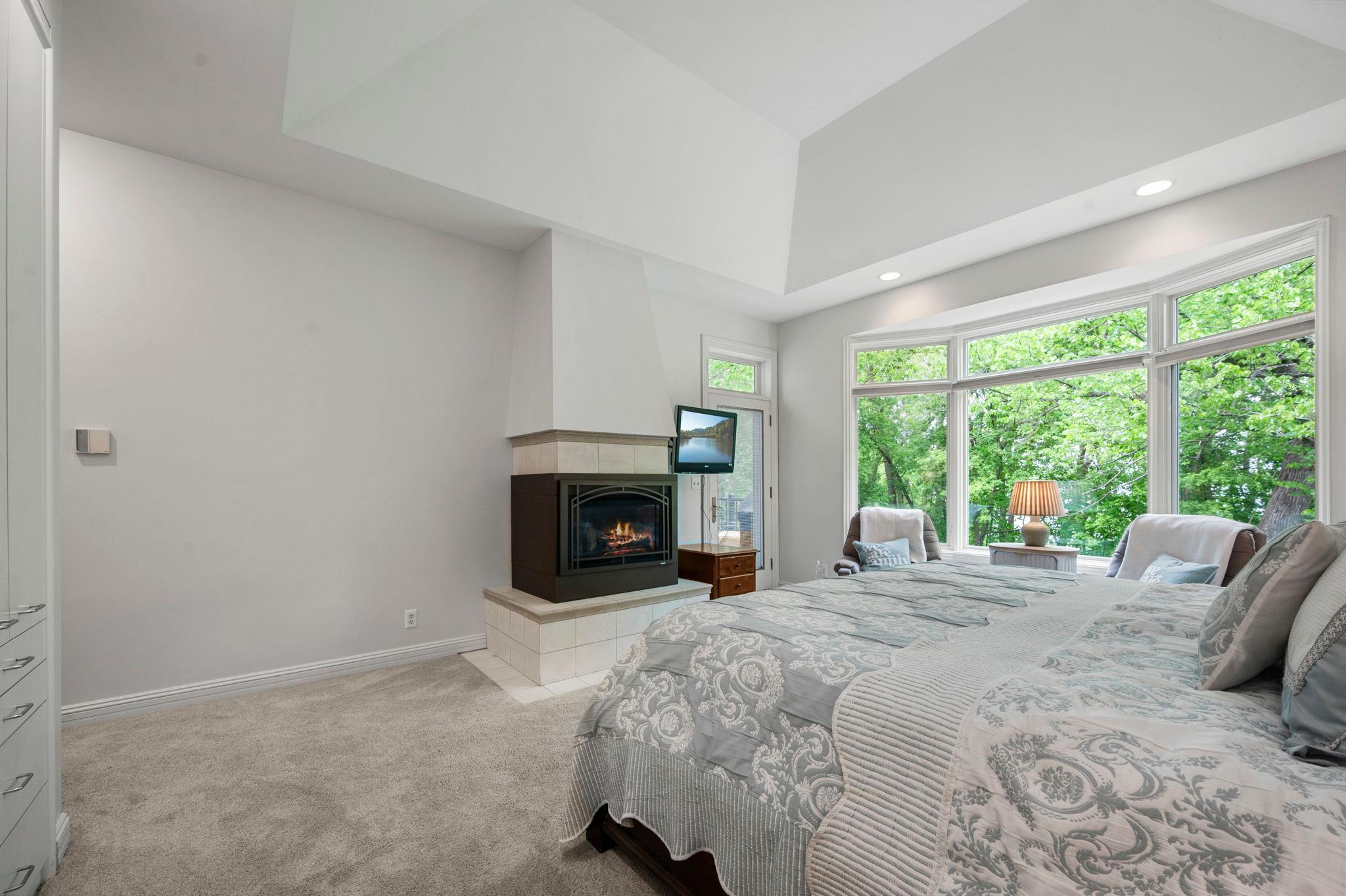23760 Lawtonka Dr, Excelsior, MN, 55331, USA, 4 Bedrooms Bedrooms, ,3 BathroomsBathrooms,Townhouse,Pending,23760 Lawtonka Dr,7010981