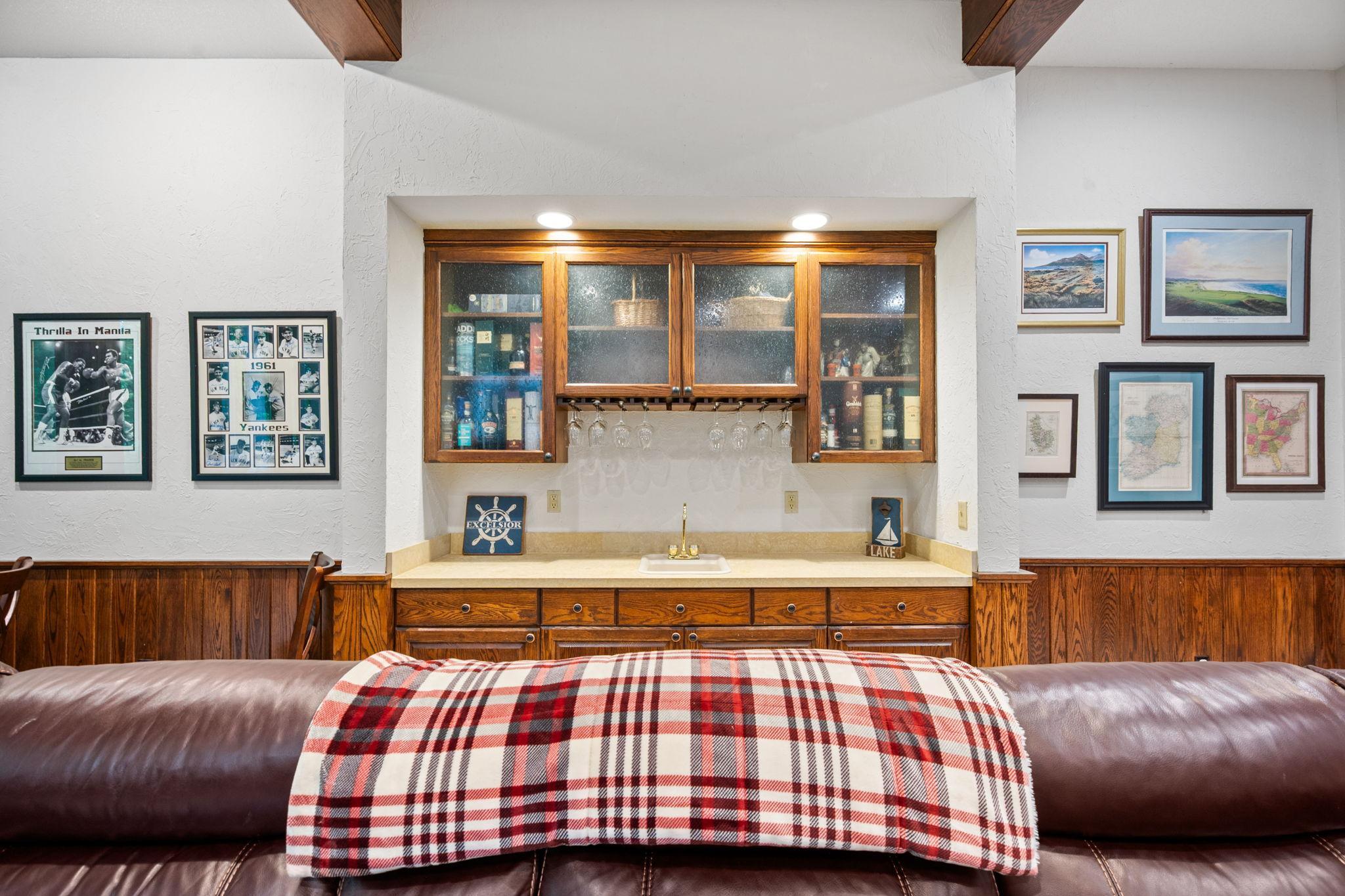 23760 Lawtonka Dr, Excelsior, MN, 55331, USA, 4 Bedrooms Bedrooms, ,3 BathroomsBathrooms,Townhouse,Pending,23760 Lawtonka Dr,7010981