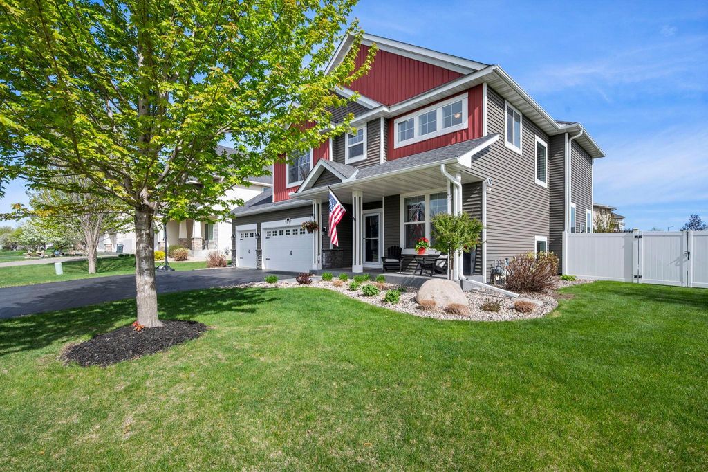 Photo of 6023 158th Street W, Apple Valley, MN 55124 (MLS # 7068149)