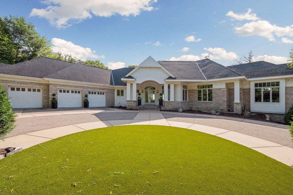 Photo of 2112 Meeting Street, Minnetonka, MN 55391 (MLS # 6807764)