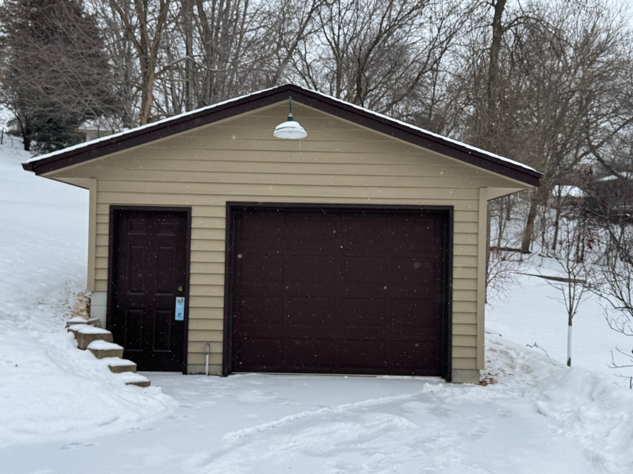 5733 Scenic Heights Drive