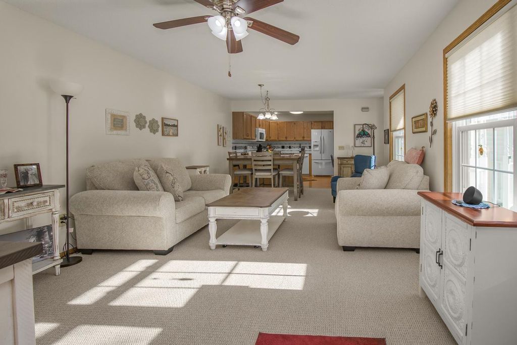 Photo of 114 Carmel Avenue W #15, West Saint Paul, MN 55118 (MLS # 7009245)