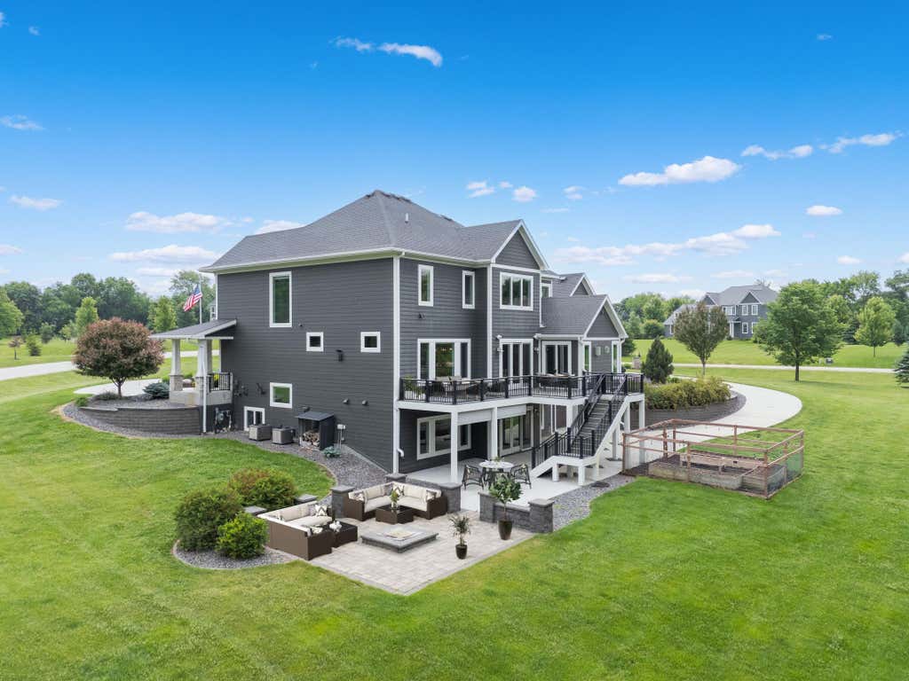 Photo of 5403 Cherry Woods Lane SW, Rochester, MN 55902 (MLS # 7088043)
