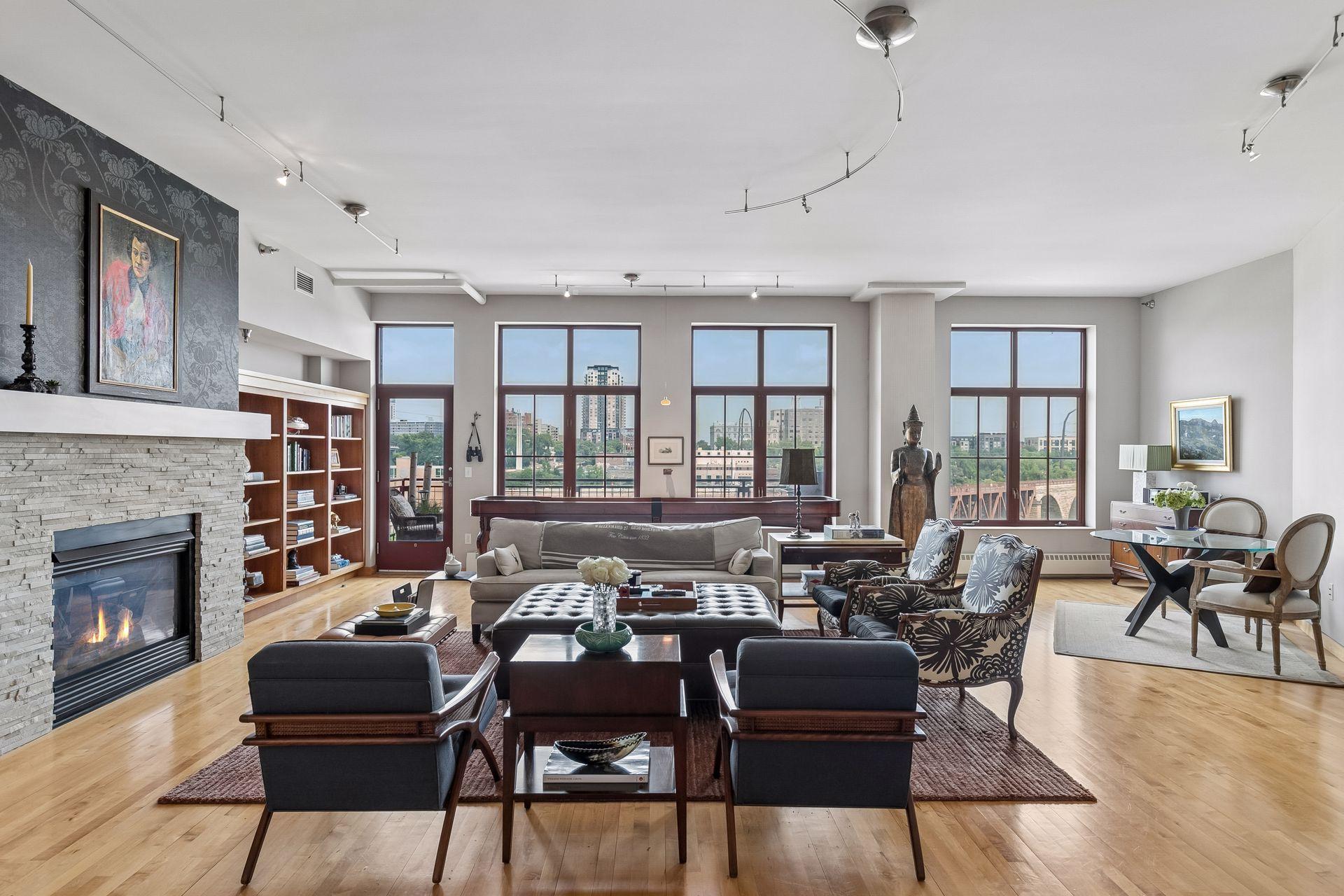 600 S 2nd Street S203