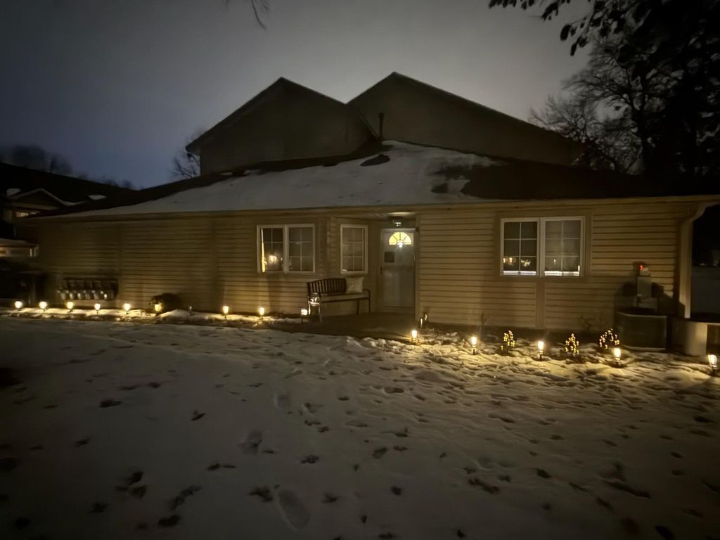 Photo of 810 98th Avenue NW #106NW, Coon Rapids, MN 55433 (MLS # 7000660)