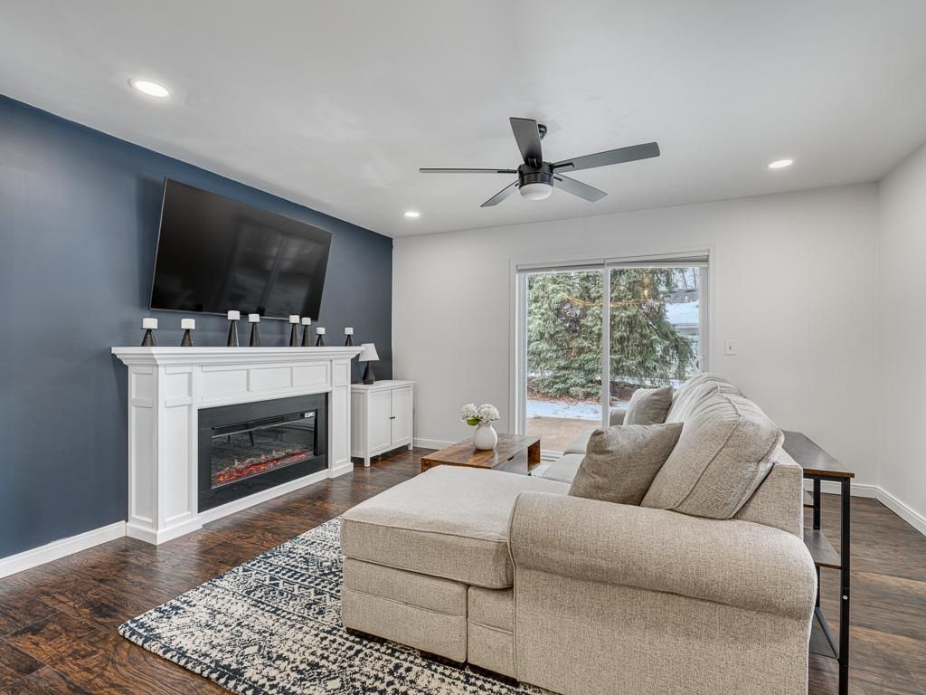 Photo of 810 98th Avenue NW #106NW, Coon Rapids, MN 55433 (MLS # 7000660)