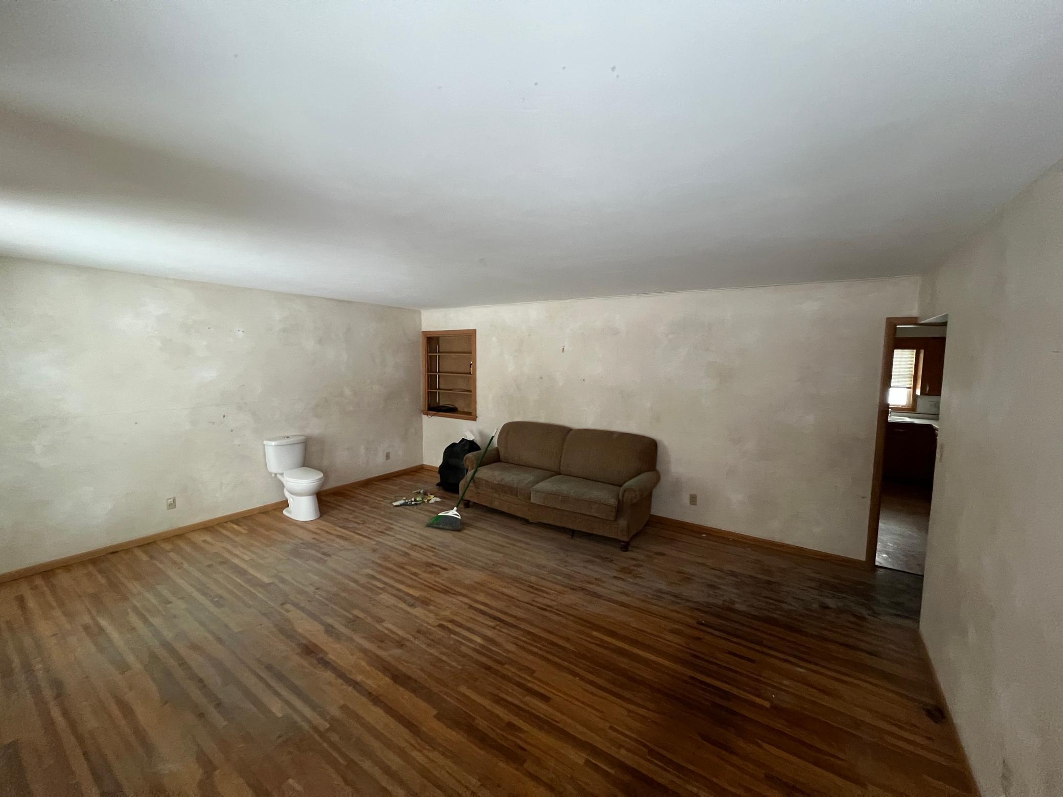 215 Madison Avenue SW