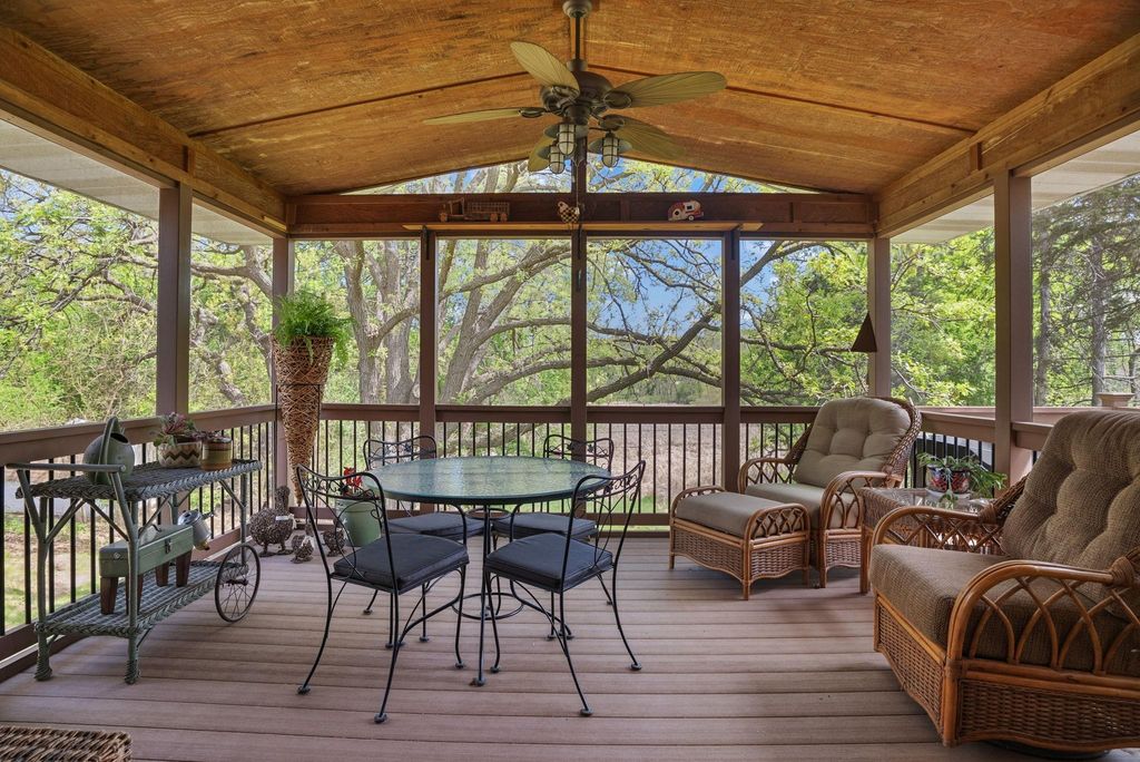 Photo of 9149 Upton Avenue S, Bloomington, MN 55431 (MLS # 7072655)