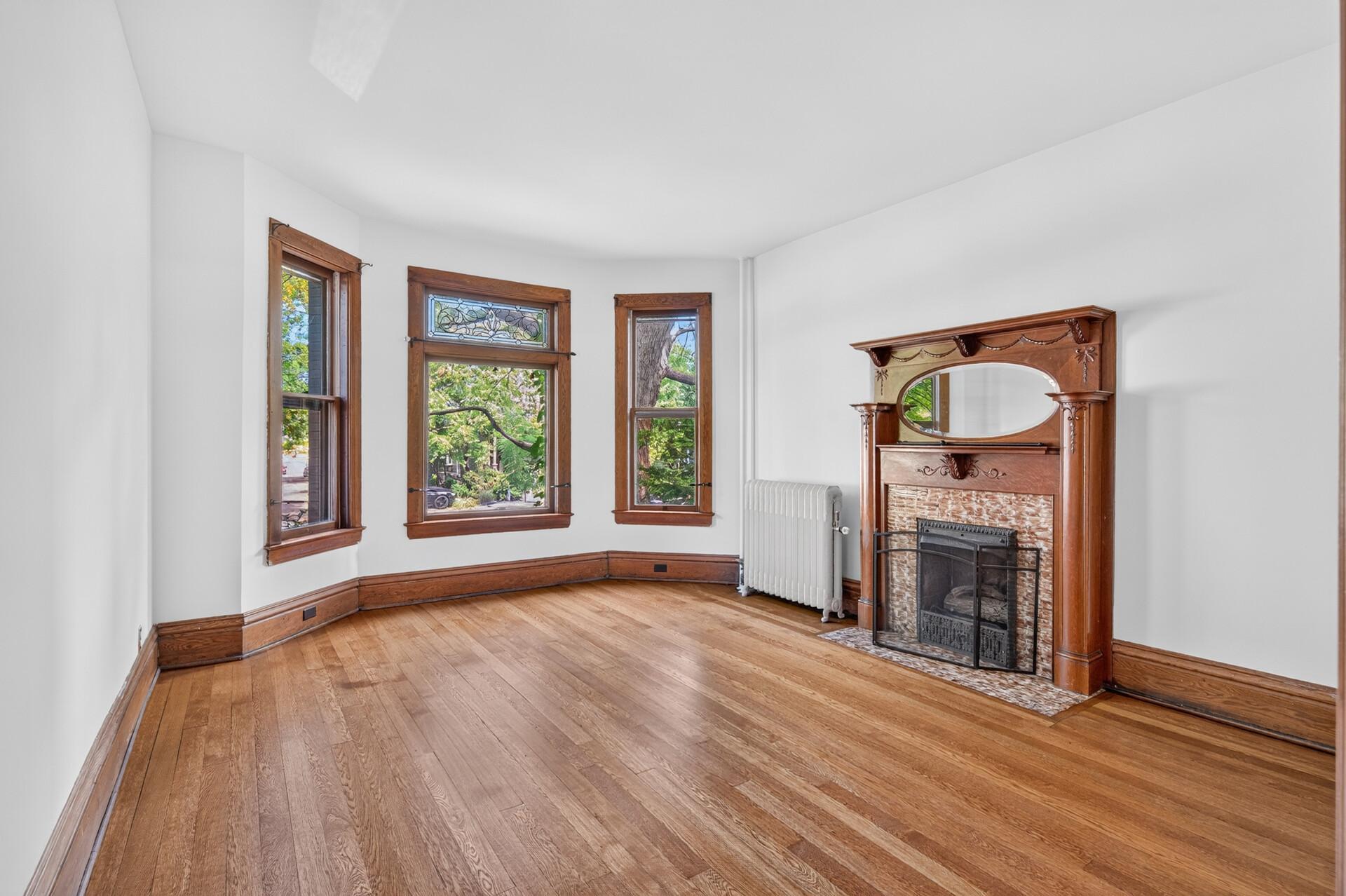 434 Laurel Avenue 2E