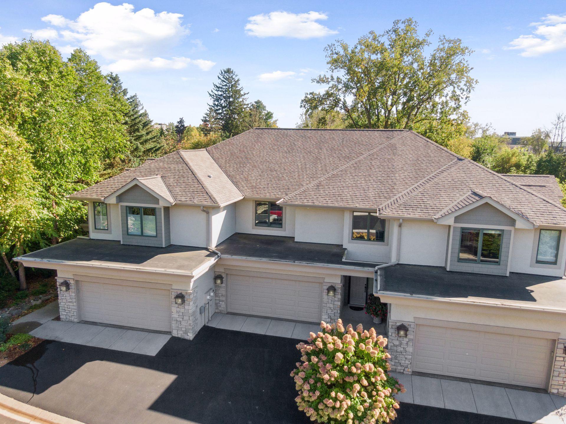 296 Grace Pointe Court