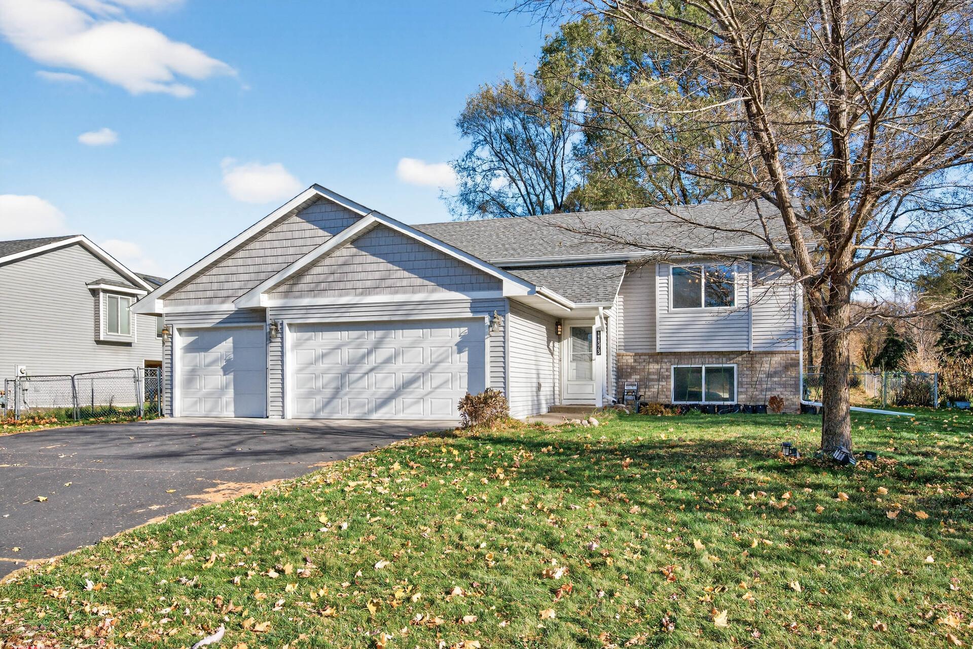 11373 Tyler Street NE