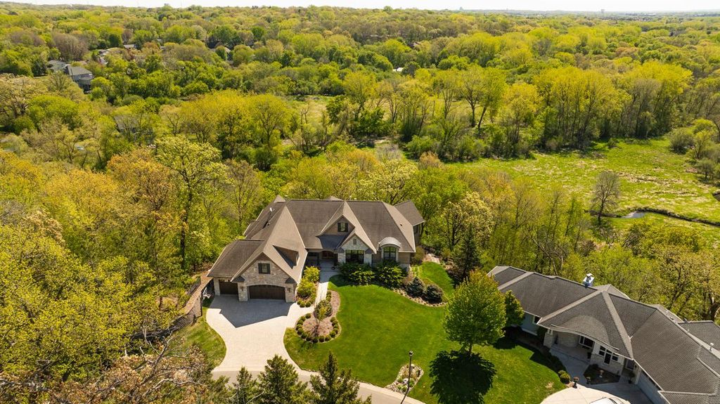 Photo of 6823 Alpine Trail, Eden Prairie, MN 55346 (MLS # 7073977)