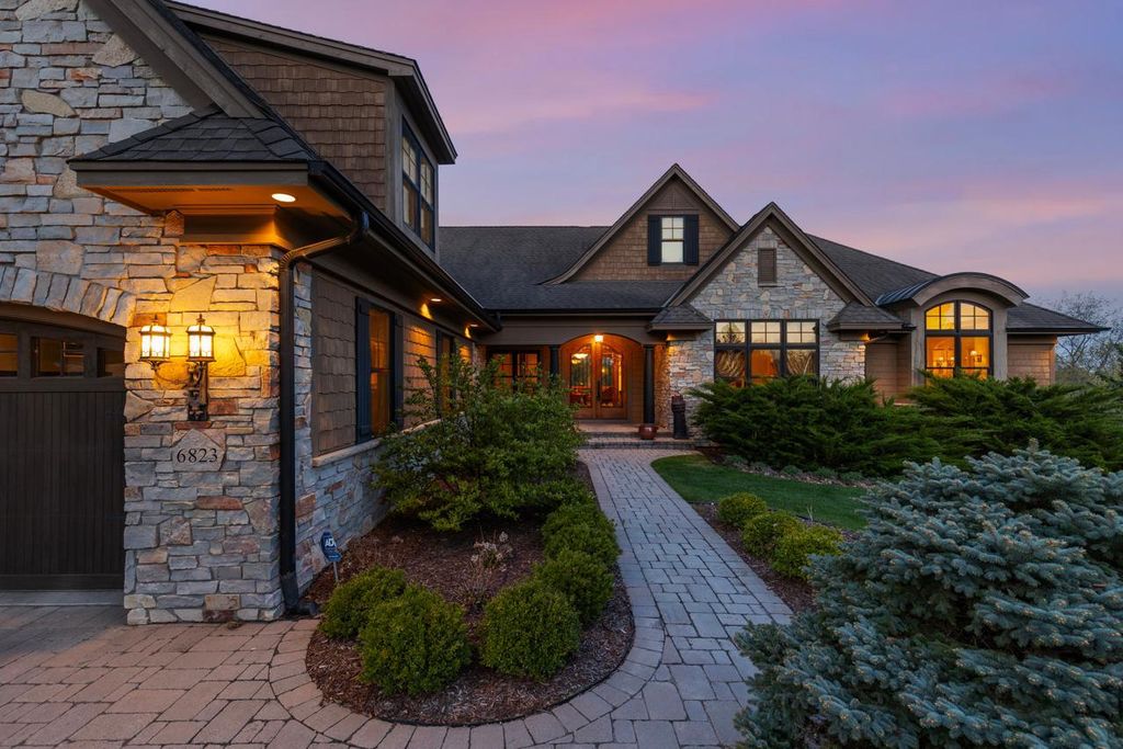 Photo of 6823 Alpine Trail, Eden Prairie, MN 55346 (MLS # 7073977)