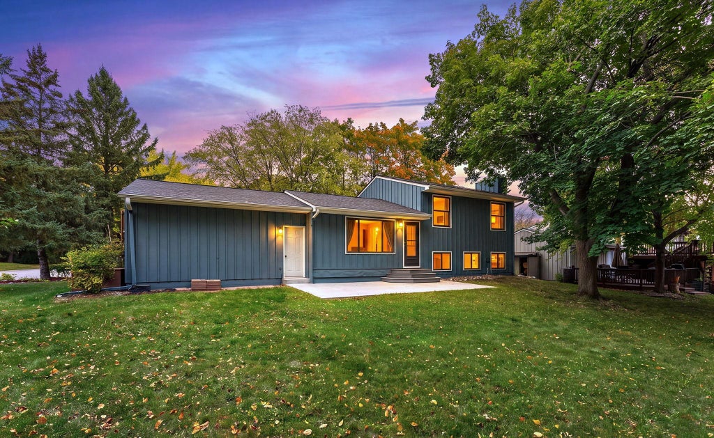 Photo of 11005 Hyland Terrace, Eden Prairie, MN 55344 (MLS # 7162659)