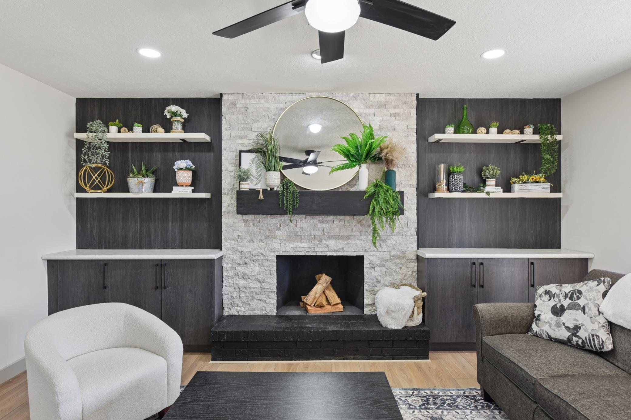 3233 Churchill Court