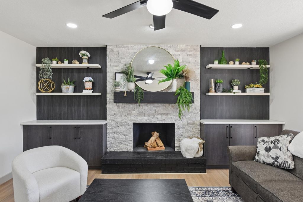 Photo of 3233 Churchill Court, Woodbury, MN 55125 (MLS # 7031400)