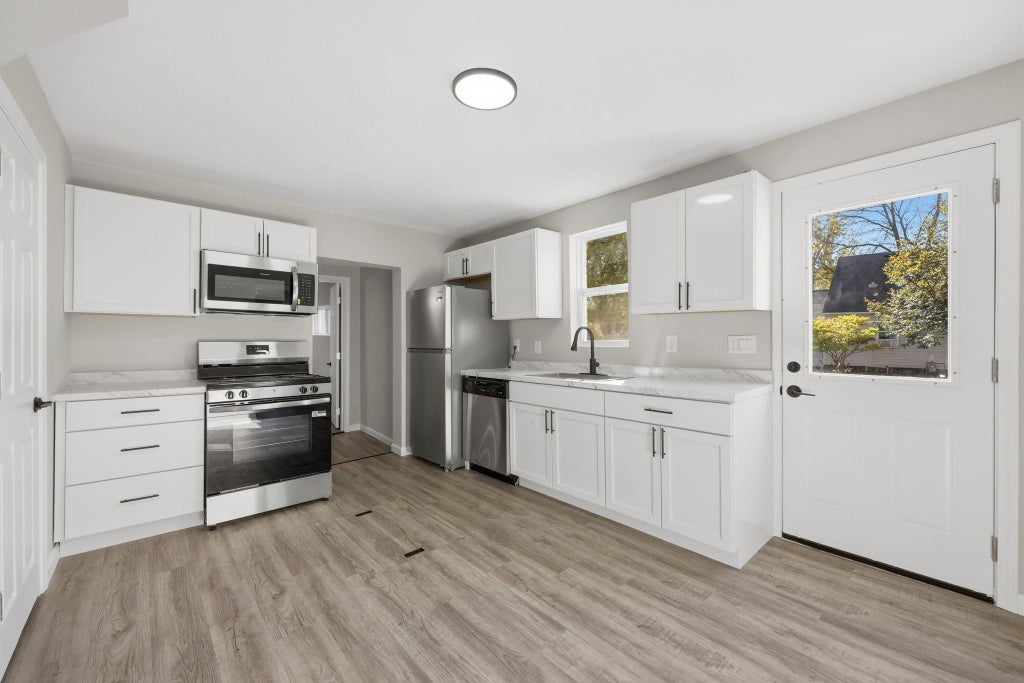 Photo of 317 5th Street SW, Little Falls, MN 56345 (MLS # 7162516)