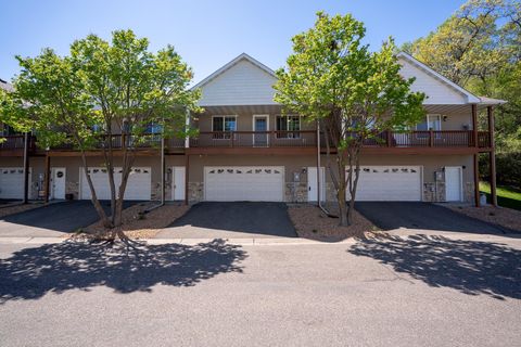 1550 Lincoln Park Drive South Saint Paul MN 55075