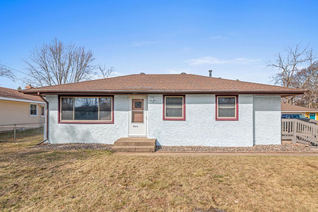 Photo of 2865 115th Lane NW, Coon Rapids, MN 55433 (MLS # 7046650)