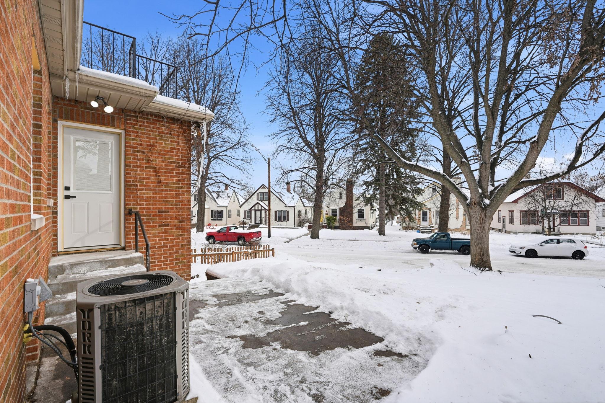 2643 Brighton Avenue NE