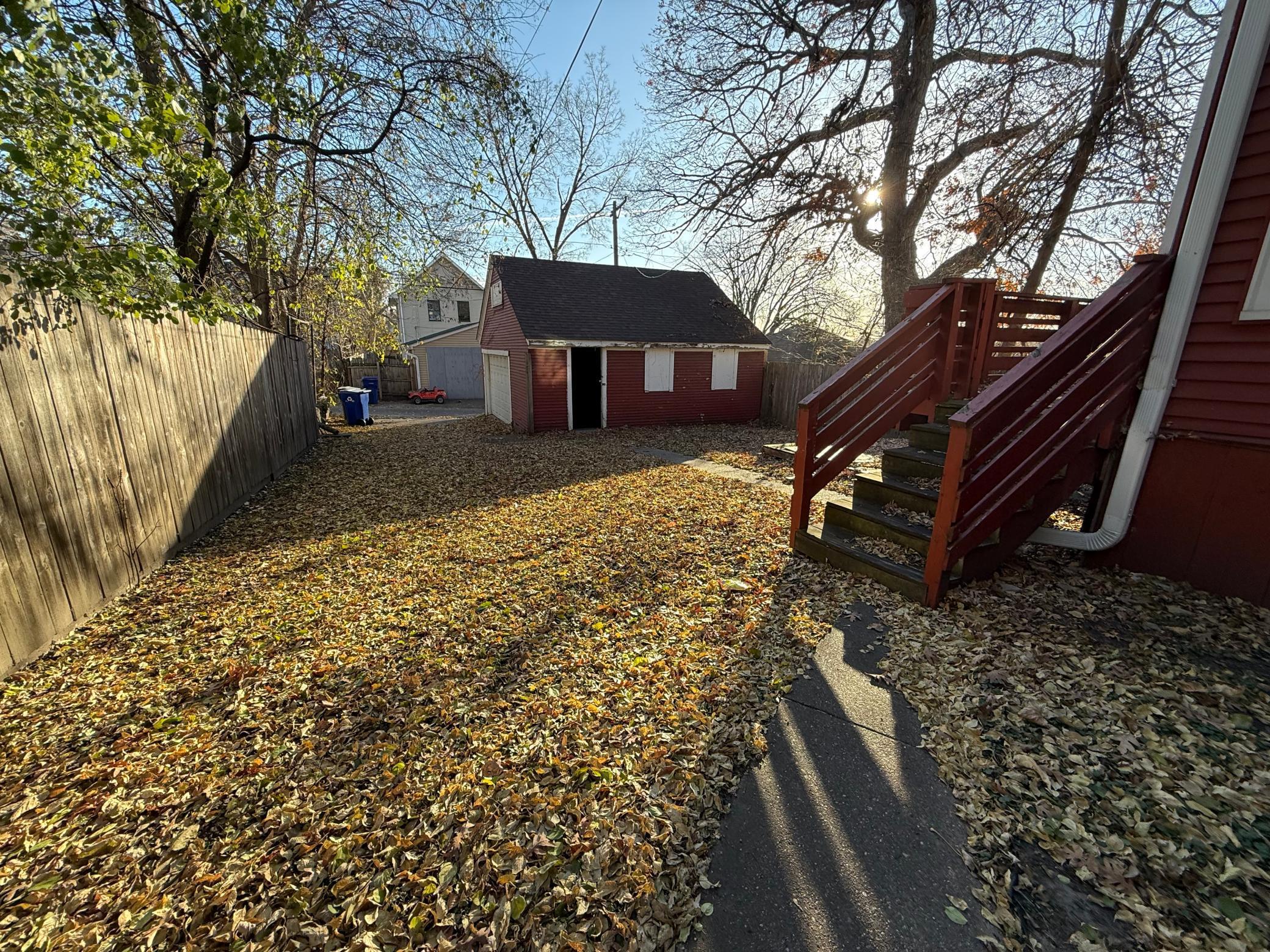 668 Jessamine Avenue E