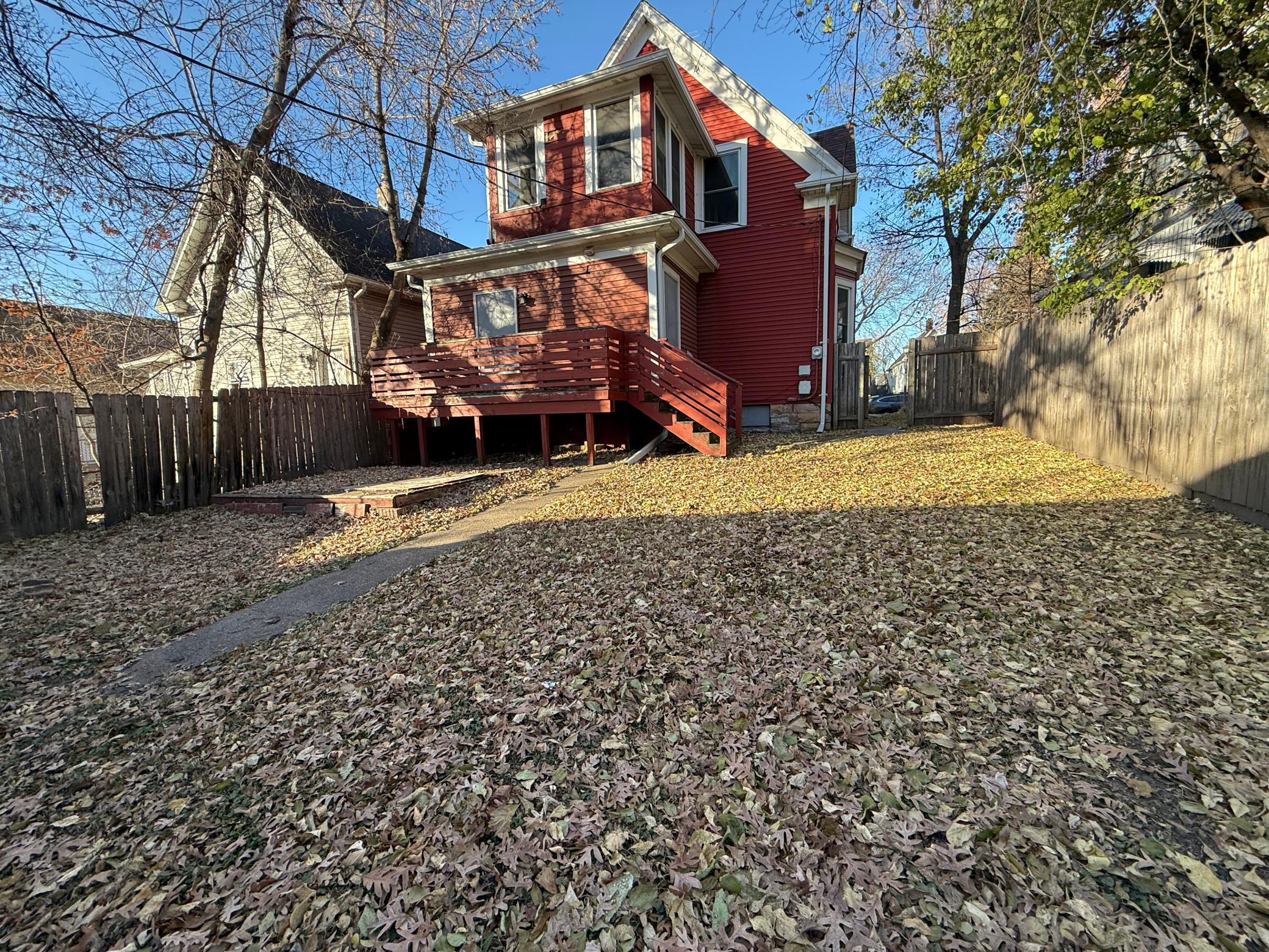 668 Jessamine Avenue E