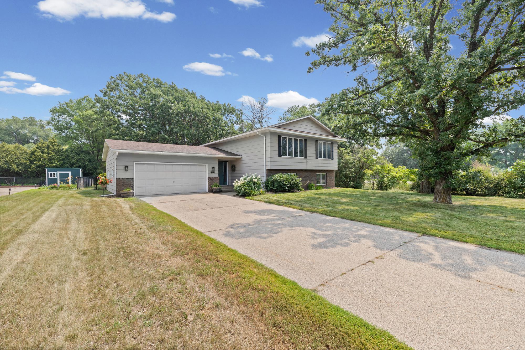 320 Eagle Lake Road N