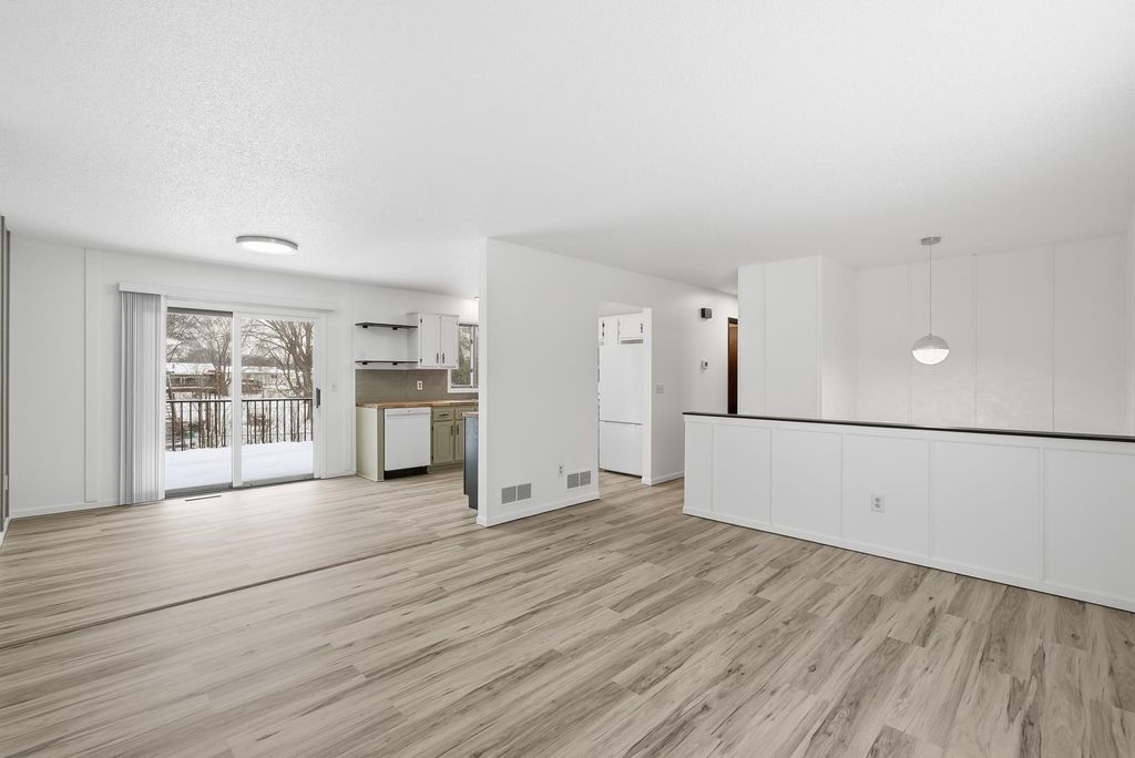 Photo of 2801 11th Avenue, Anoka, MN 55303 (MLS # 7011335)