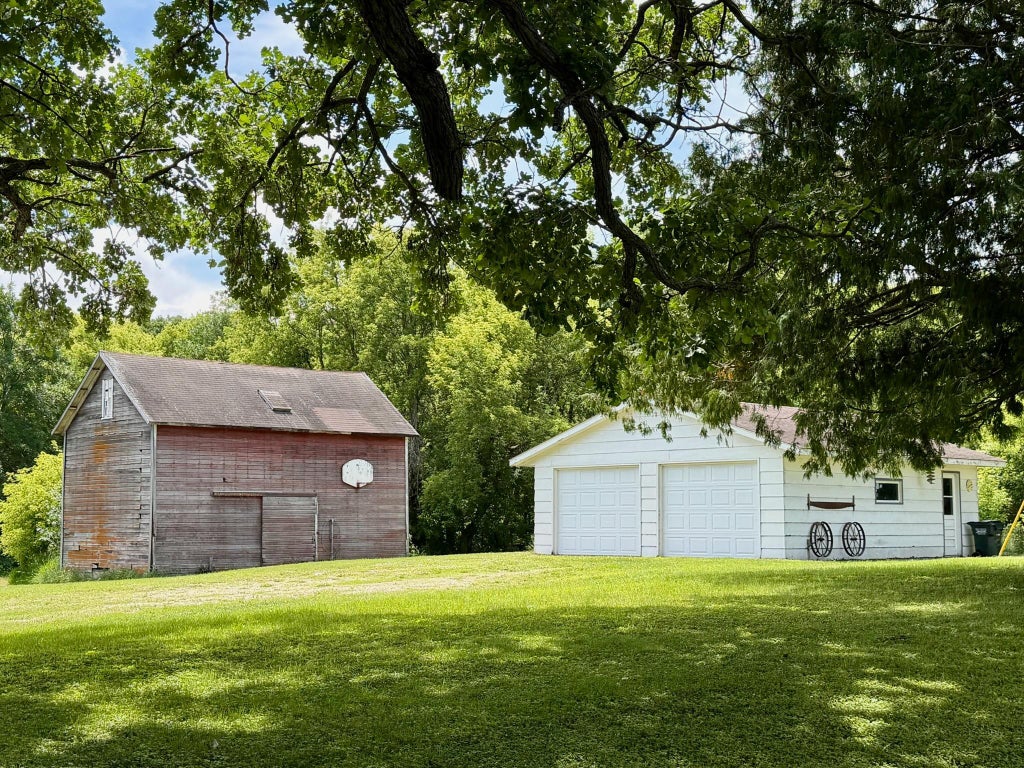 Photo of 6565 165th Avenue NW, New London, MN 56273 (MLS # 7101383)