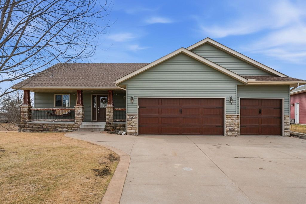 Photo of 945 13th Avenue NE, Saint Joseph, MN 56374 (MLS # 7045883)