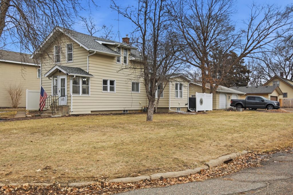 Photo of 1128 8th Avenue SE, Saint Cloud, MN 56304 (MLS # 7050476)