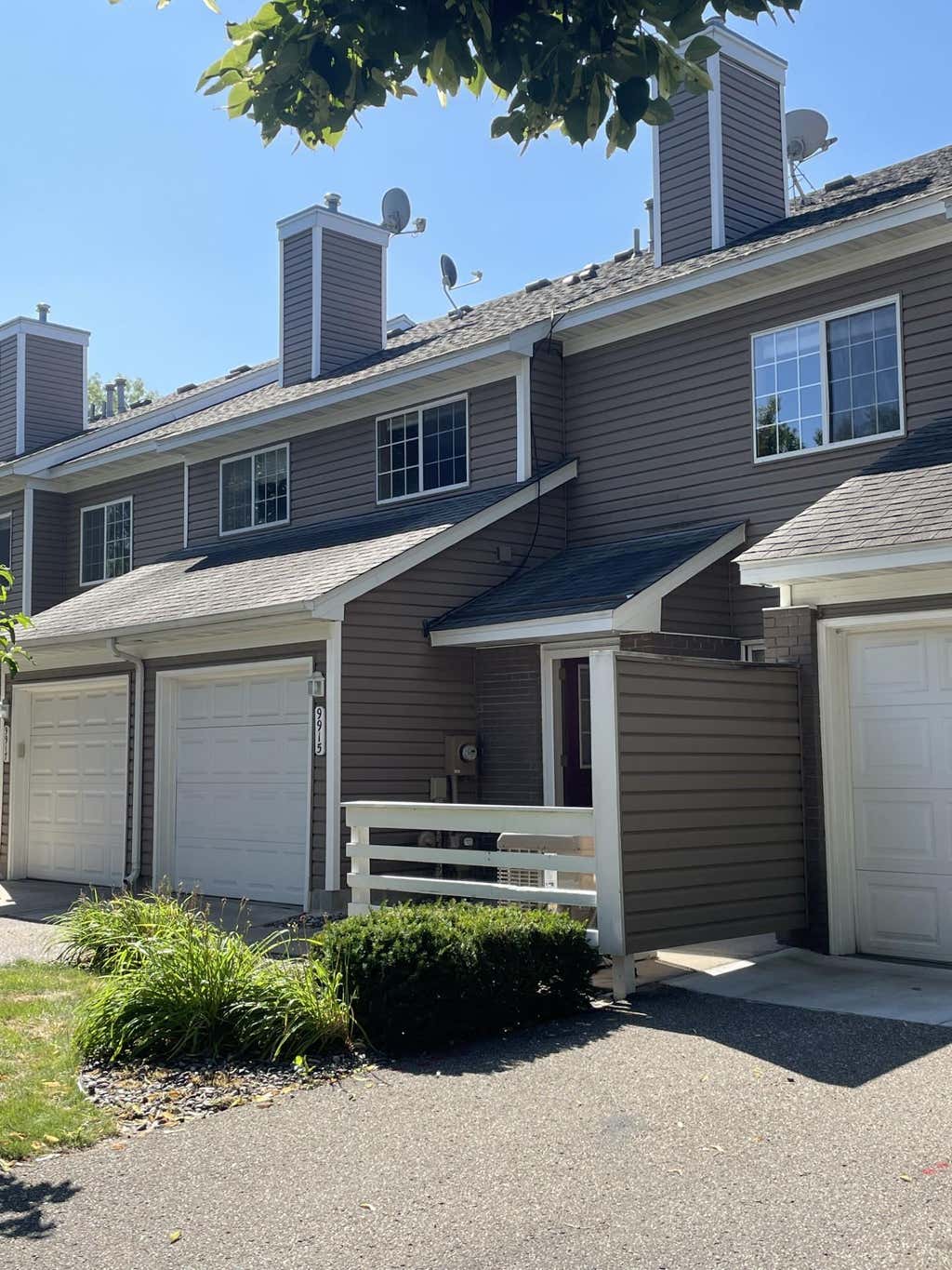 Photo of 9915 Fillmore Street NE, Blaine, MN 55434 (MLS # 7120400)