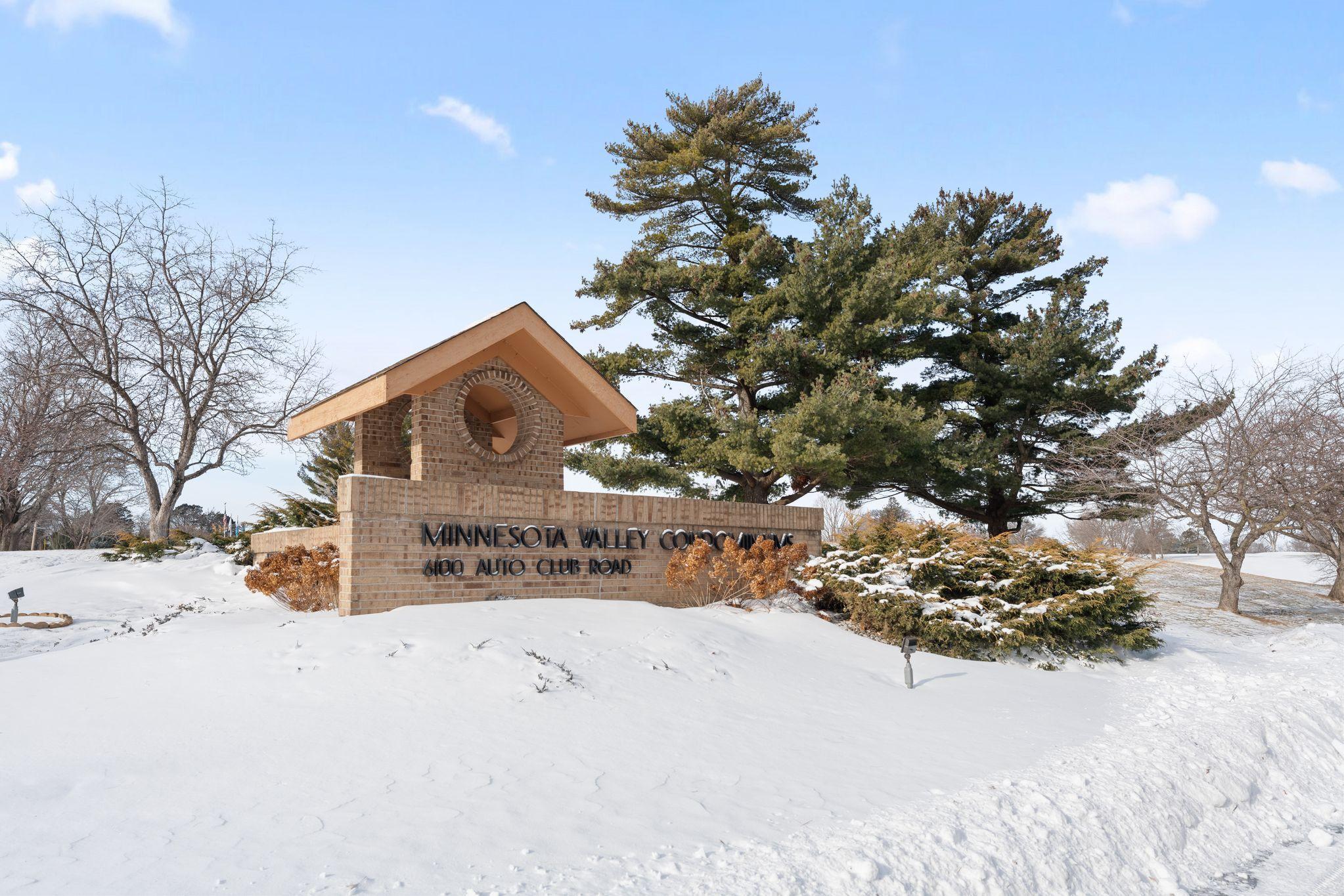 6100 Auto Club Road 211