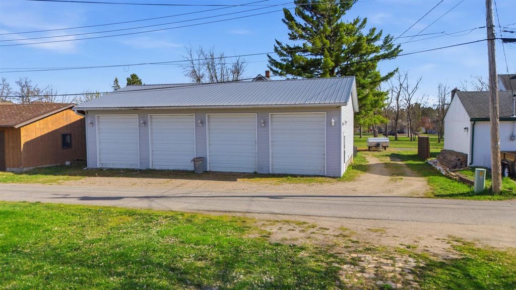 Photo of 306 W 1st Ave N, Aurora, MN 55705 (MLS # 7075027)