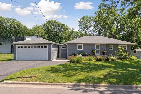 4031 Roanoke Street SE Prior Lake MN 55372