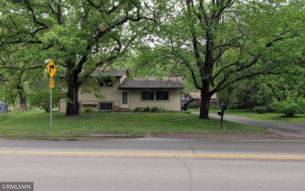 Photo of 5307 Hugo Road, White Bear Twp, MN 55110 (MLS # 7077344)