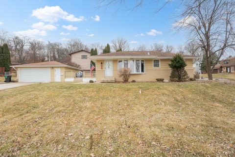 Photo of 932 24th Street NW, Rochester, MN 55901 (MLS # 7031634)