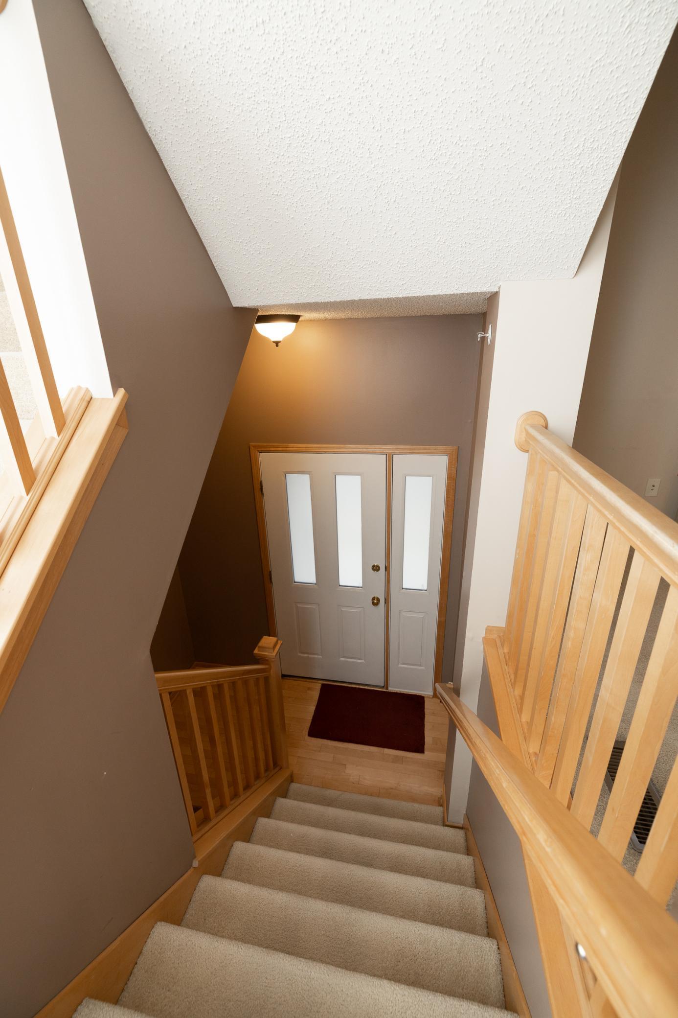 4342 Victor Path 2